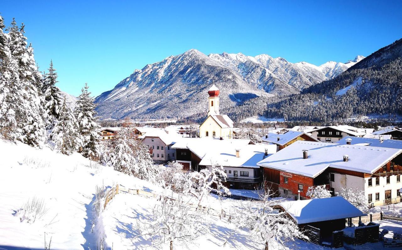 Camping Lechtal Vorderhornbach Bagian luar foto
